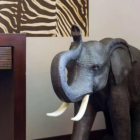 Szálloda Chateau De La Falque, The Originals Relais 4*