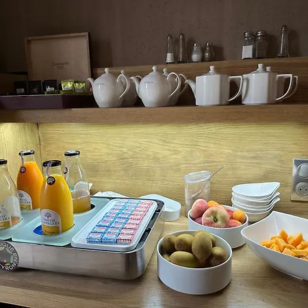 Szálloda Chateau De La Falque, The Originals Relais Saint-Geniez-dʼOlt