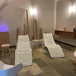 Hotel Château De La Falque, The Originals Relais