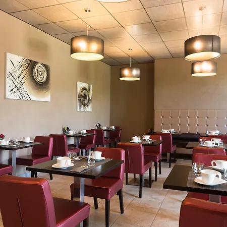 Chateau De La Falque, The Originals Relais 酒店 3*