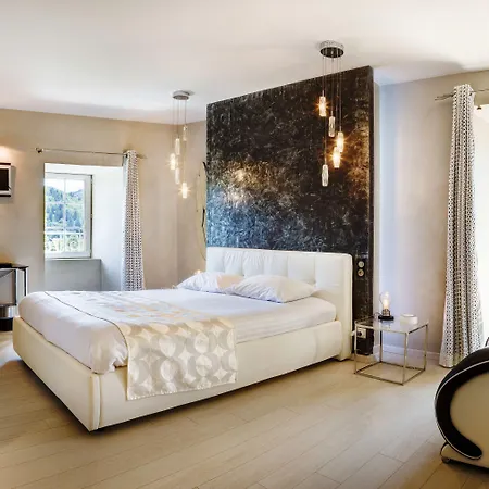 Chateau De La Falque, The Originals Relais فندق 4*