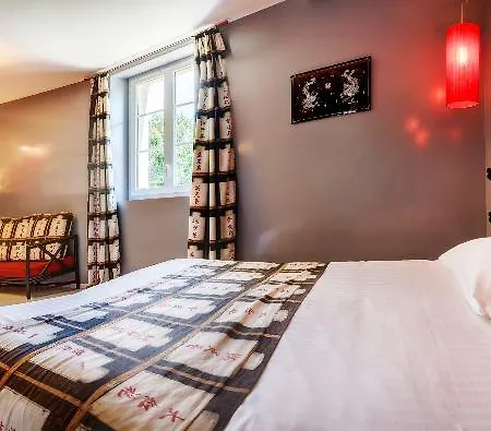 Chateau De La Falque, The Originals Relais Hotel Saint-Geniez-dʼOlt