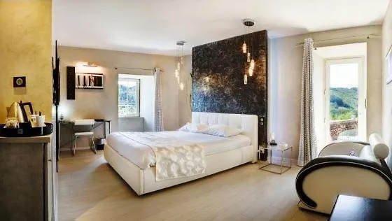 Château De La Falque, The Originals Relais Hotel Saint-Geniez-dʼOlt