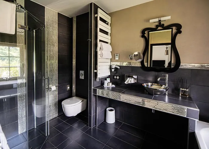 Château De La Falque, The Originals Relais 4* Saint-Geniez-dʼOlt